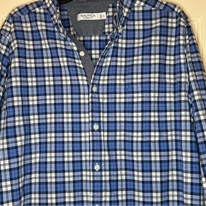 Men’s Nautica Classic fit button down plaid shirt size XL
